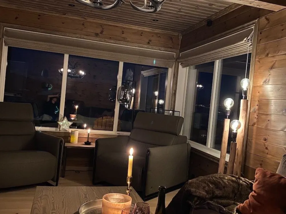 Tråstølsvegen 15