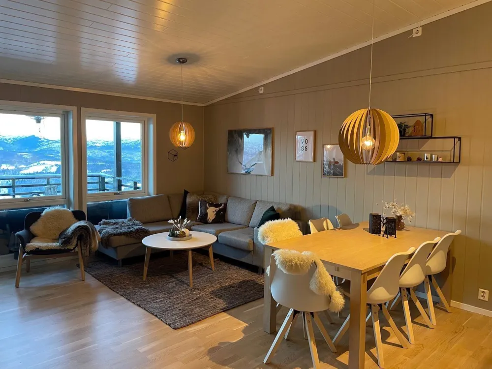 Tråstølsvegen 500-2